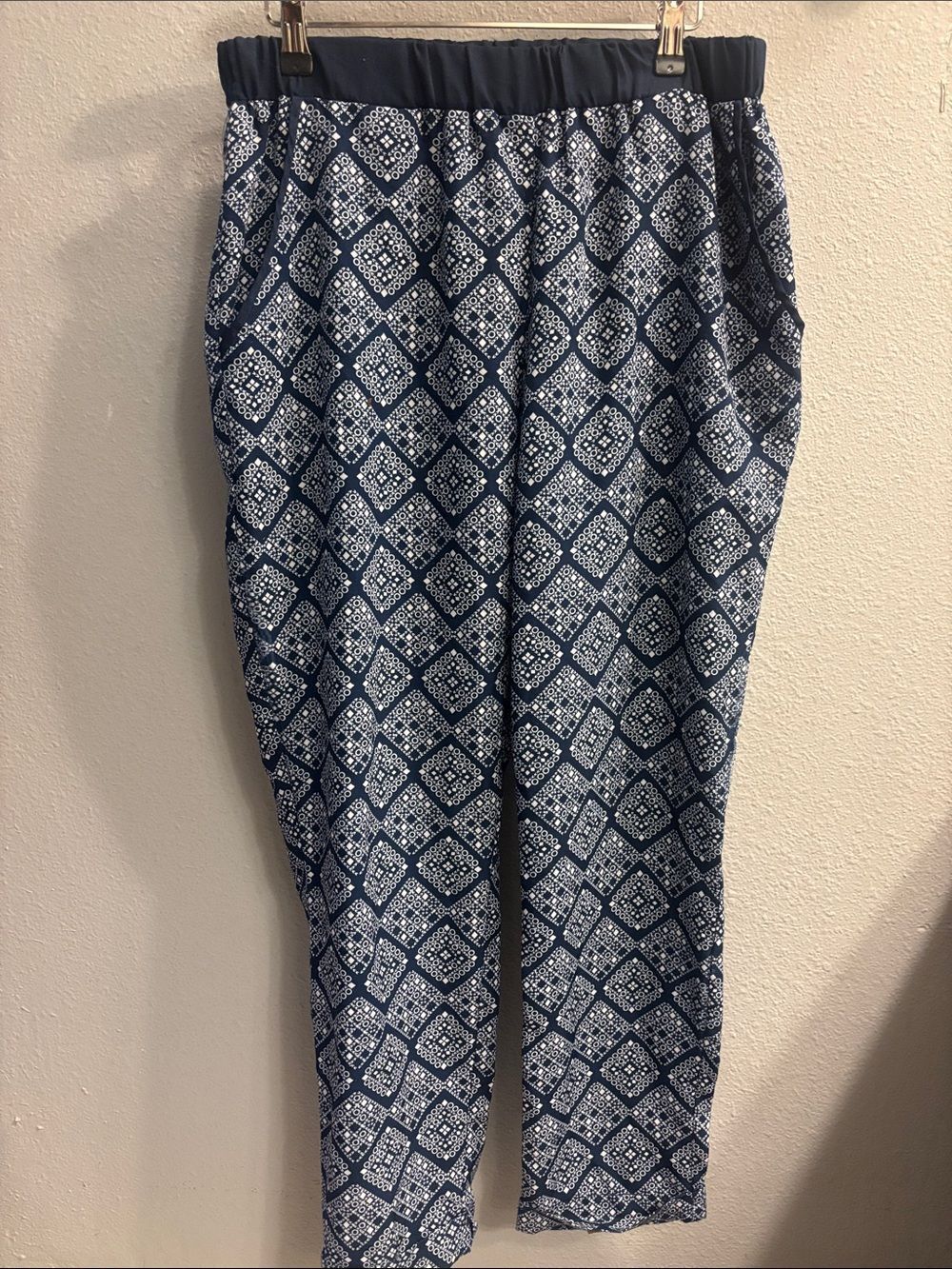 Xhilaration Navy and White Patterned Trousers